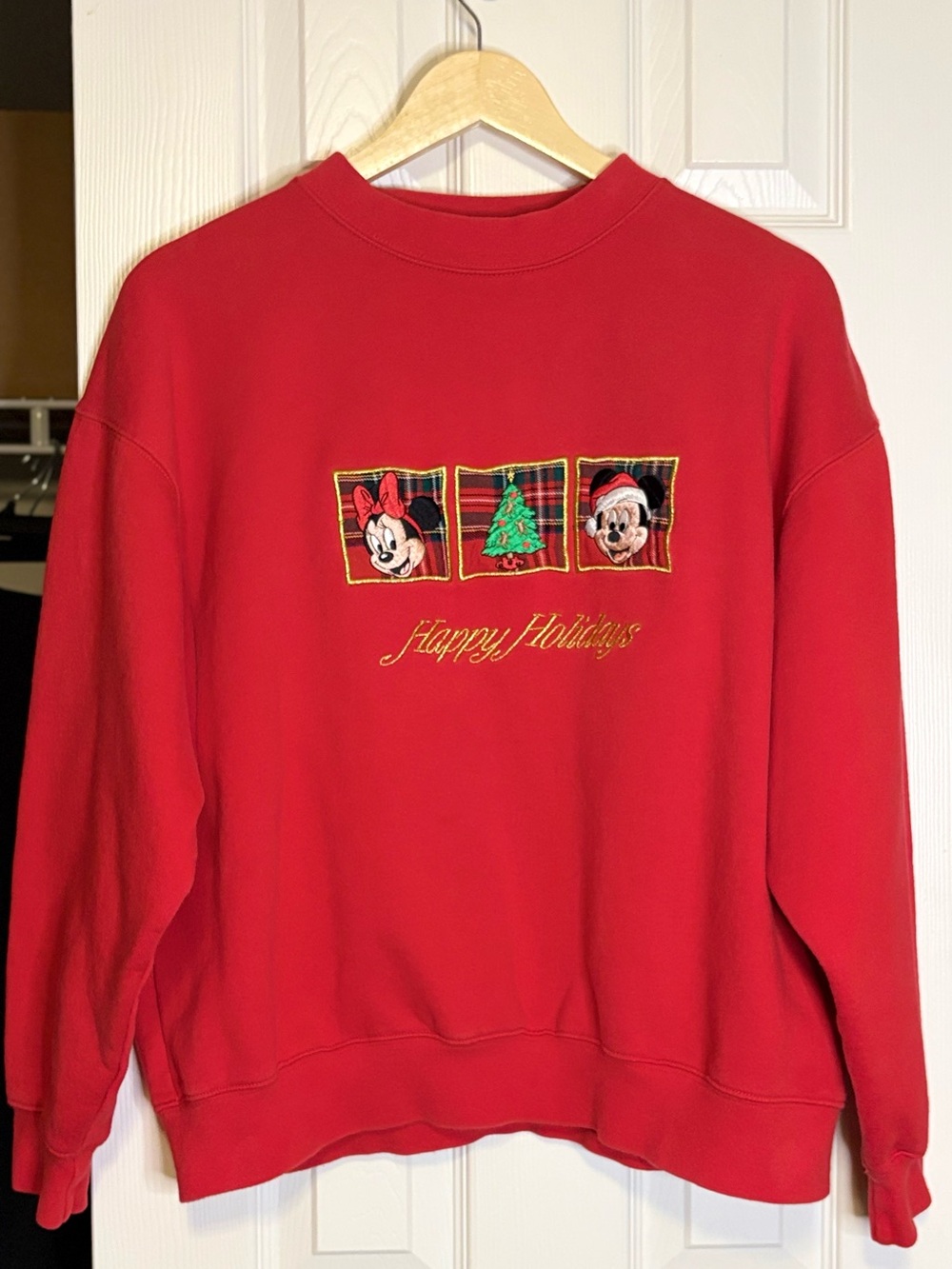 Vintage Disney Christmas Sweatshirt Red Embroidered Mickey Minnie Holidays L